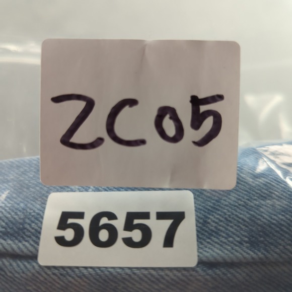 Vintage Levis 501 Jeans Mens 36x32 (Fits 34x31) Blue Light Wash 2001 Y2K Canada - Picture 12 of 12